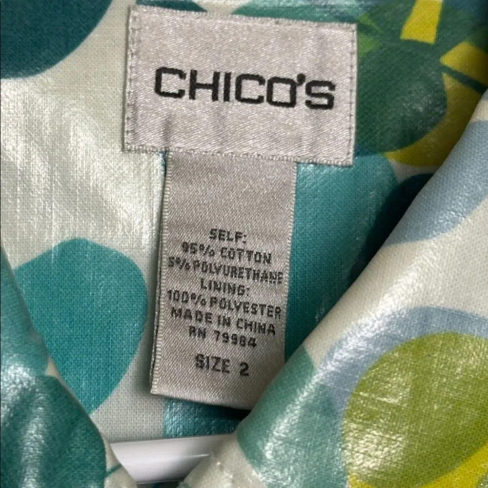 Chicos Floral Rain Coat Womens 2 Med Shiny Lined Hip Pockets Button Front Jacket